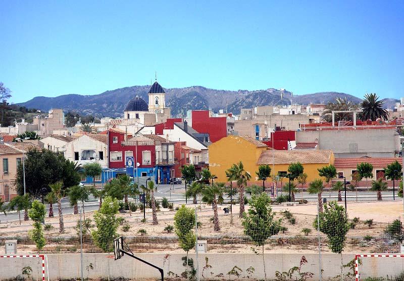 Costa Blanca - Stranden 244 km met stranden en baaien. Costa Blanca - Golf Costa Blanca - and Jachthavens. Winkelen Winkel centrums, Markten. Muziektheater, bioscoop en pretparken.