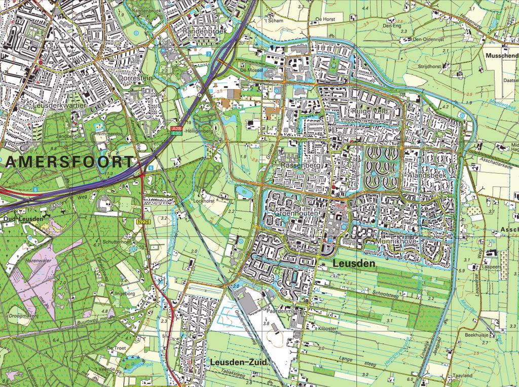 Figuur 2: Topografische kaart plangebied (rode ster). Huidige situatie Het plangebied ligt aan de rand van de bebouwde kom van Leusden, langs de zuidrand van de doorgaande Randweg.