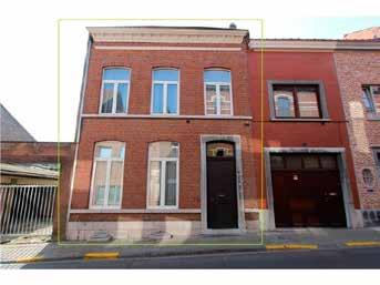 4 slpks, douchekamer + badkamer, grote zolder. EPC 870kWh/m² VP 225.000 EUR KIELENSTRAAT 76: RUIME STADSWONING MET TUIN.