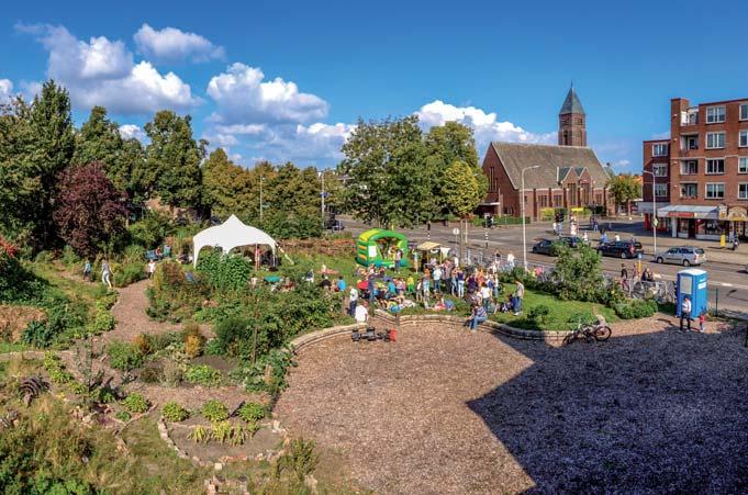 van de directeur Groen aan de buurt Kansen voor groen zelfbeheer Zorg en wonen De tijd dat zorg het exclusieve domein van de overheid was, ligt achter ons.