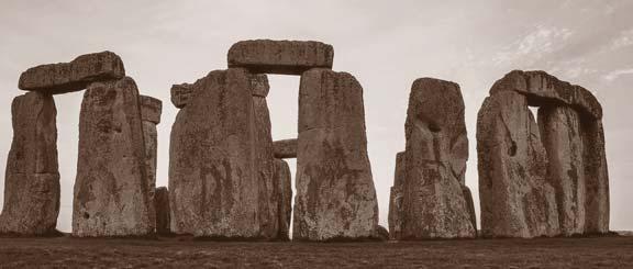 plaats. Dit gevoel van verwondering was wellicht nog groter toen ik de volgende dag de stenencirkels van Avebury zag.