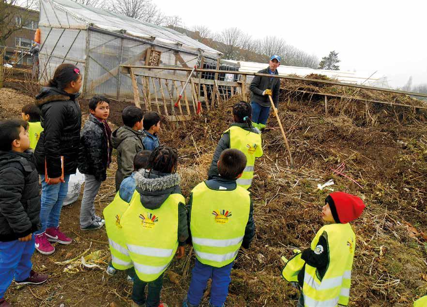 Samenwerking met basisscholen Een goede wederzijdse samenwerking tussen de Buitenschoolse Opvang en de basisschool van het kind is noodzakelijk.