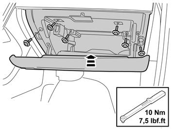 Plaats het deksel terug. Plaats de connector terug. Vouw de vloerbekleding terug.