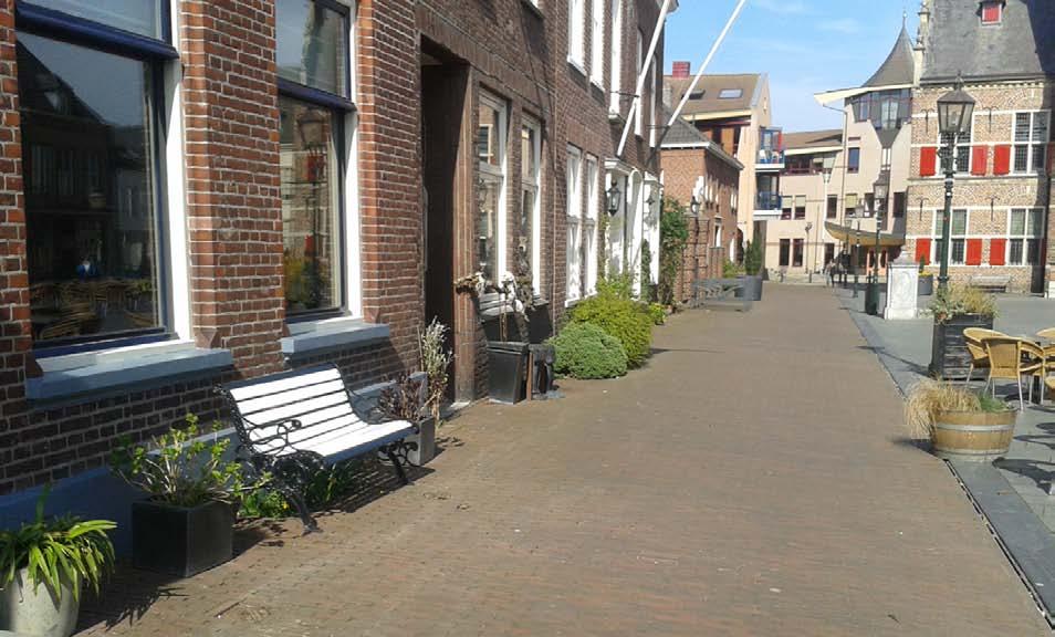 Samenstelling CRK Voorzitter Dhr. H. Vreeswijk, wethouder gemeente Scherpenzeel Adviseur ruimtelijke kwaliteit Ir. J. Boros, Gelders Genootschap Stedenbouwkundige Ir. P.