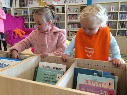 Bibliotheek Oosterschelde heeft ook twee keer aangesloten met een stand van