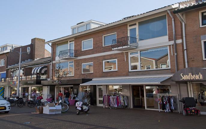 Geen nieuw winkelcentrum in Duinvallei Het CDA vindt dat het college samen met belanghebbenden moet optrekken bij de invulling van het Andreasplein en het kernwinkelgebied.