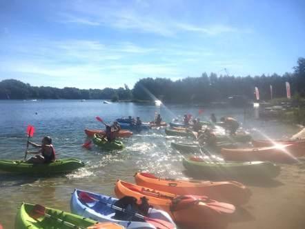 Waterski- en Outdoorcentrum de Berendonck zorgt dat er ruim 2 uur lang een verscheidenheid aan activiteiten tot uw beschikking staat.