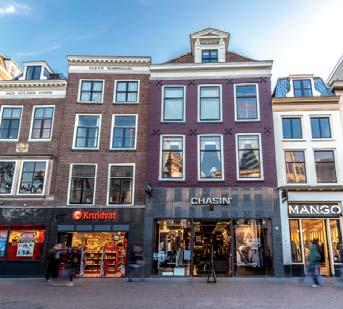 3 VASTNED RETAIL N.V. HALFJAARVERSLAG PERSBERICHT Verhuuractiviteit In de afgelopen zes maanden sloot Vastned 51 huurcontracten voor in totaal 4,7 miljoen, ofwel 5,8% van de totale jaarlijkse