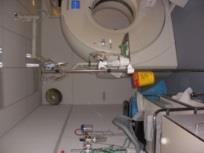 De behandeling van de MRI varieert van minimaal 20min tot 50minuten.