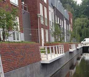 Daarnaast is de vergroting van de beleving van water een ruimtelijk uitgangspunt voor heel Waddinxveen. Vroeger was een watergang ook onderdeel van de Kerkweg.