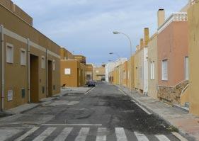 We lopen nog door naar het volgende gehucht aan zee: La Almadraba de Monteleva. In sfeer een copie van Cabo de Gata.