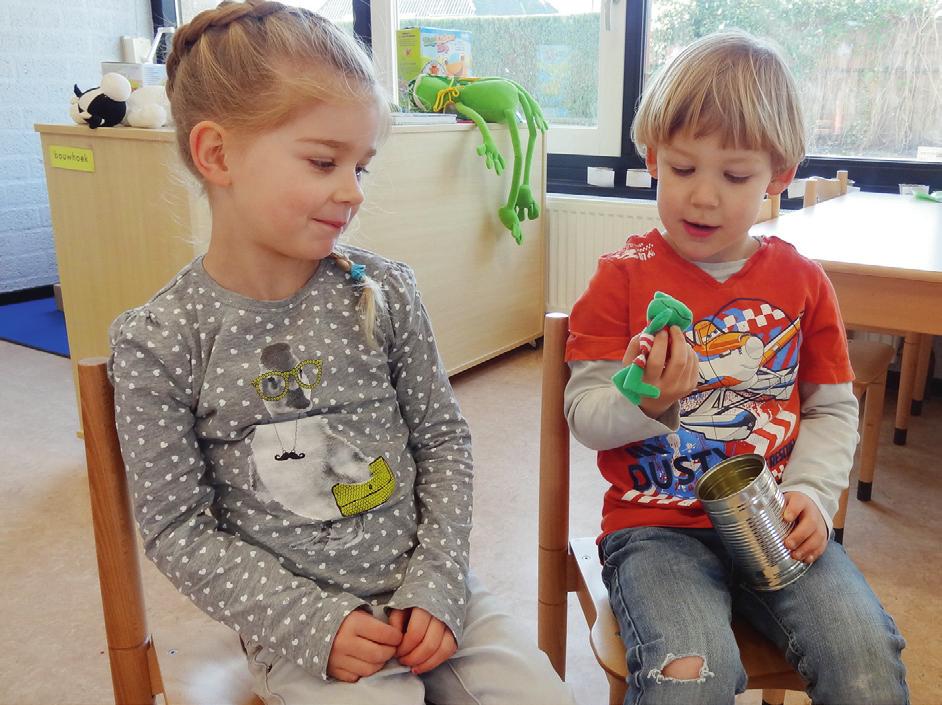 Ga op een getallenzoektocht door de wijk. Maak foto s van de getallen die de kinderen zien.