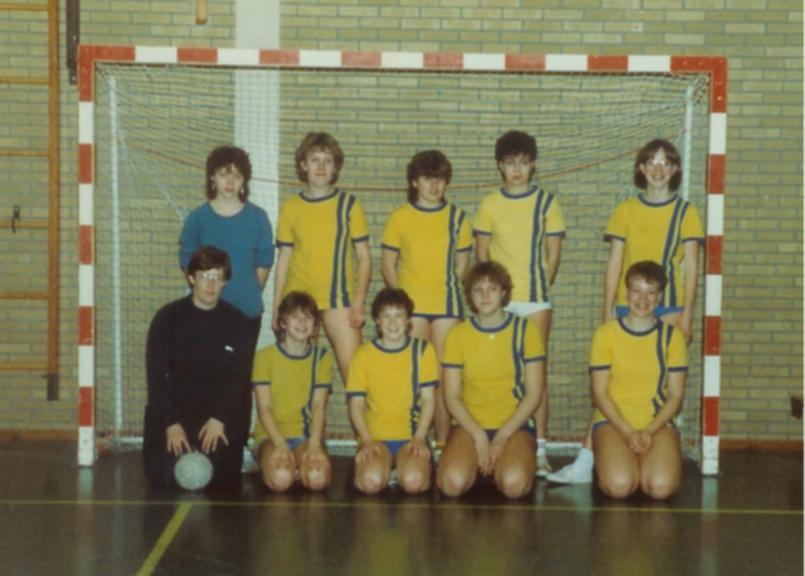 Dames C seizoen 1983-1984 Berlo.