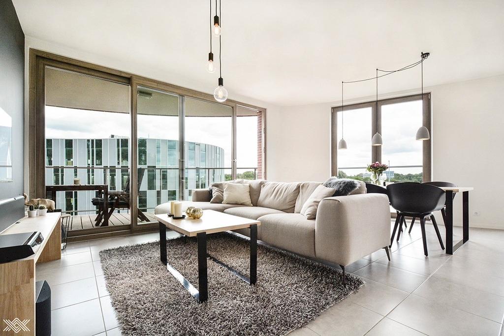 Recente penthouse met slaapkamers te koop 290.