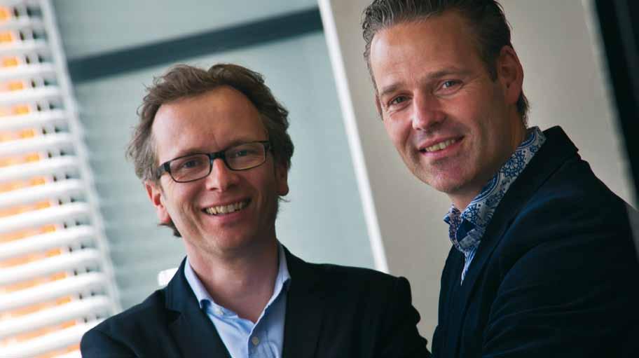 Ondernemers in voetzorg Ivo Franssen en Henk Engelen Professioneel en Persoonlijk Voeten spelen een essentiële rol in het voortbewegen van de mens.