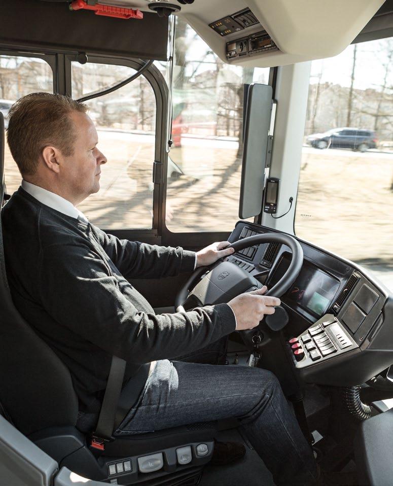 De Volvo I Shift -versnellingsbak met 12 versnellingen is verkrijgbaar met verschillende software die is geoptimaliseerd voor uiteenlopende toepassingen, zoals pendel- en lijndiensten.
