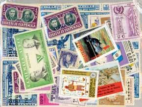 China heeft meer miljardairs dan de V.S. China heeft enige van de mooiste postzegels ter wereld en de oplagen zijn beperkt. China heeft geen financiël e crisis.