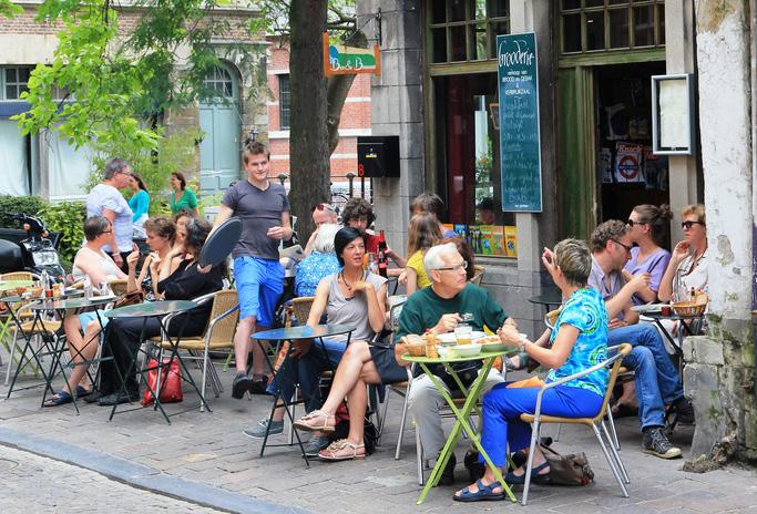 (uitzondering: kosten voor een toegankelijkheidsdoorlichting door een erkend adviesbureau als het project op voorhand officieel werd aangemeld), op naam van de primaire en / of secundaire