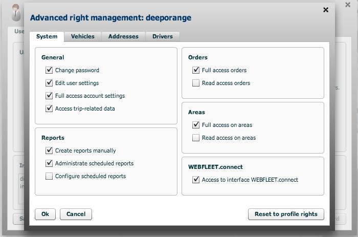 Controleer de contract gegevens van de LINK unit, na de tarief specificatie verschijnt de optionele functie. 3. Een webfleet.connect gebruiker aanmelden bij helpdesk Deep Orange a.