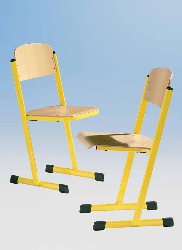 Hiermee is blijven zitten geen probleem. De leerlingenstoelen in de serie ST 30 zijn ergonomisch gevormd en uiterst stabiel.