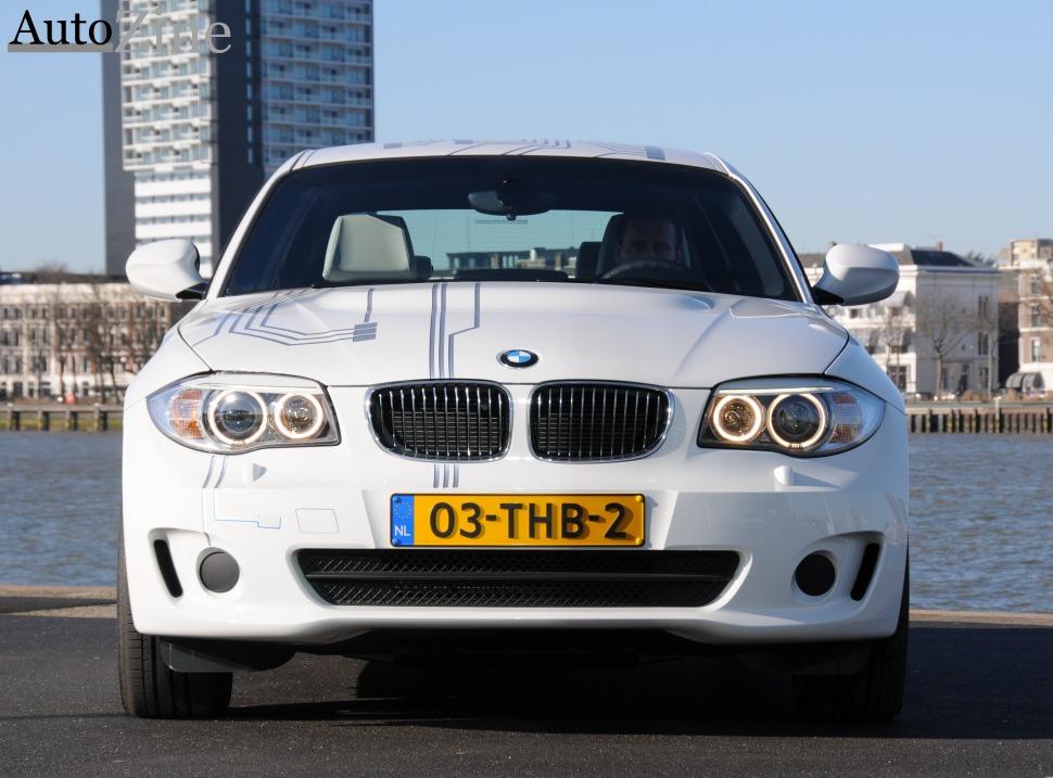 Samenvatting BMW wil in 2013 een elektrische auto op de markt brengen die evenveel