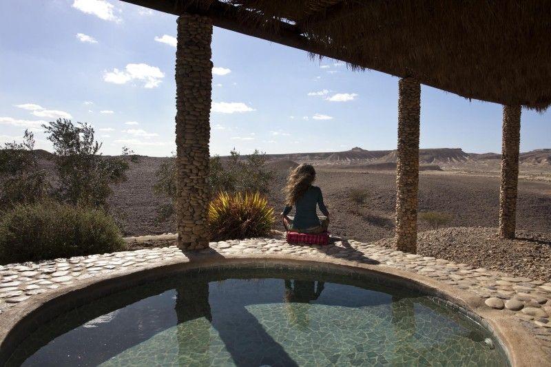 Arava Land, Zuqim Zeven privé-suites met een eigen verwarmd zit-zwembad. Een adembenemend uitzicht. Stilte. Genieten. Onthaasten. Pure romantiek.