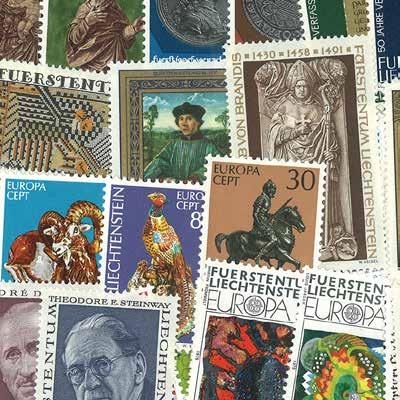 Liechtenstein dubbelen partij postfris Interresant pakket met 150 postzegels met een totale
