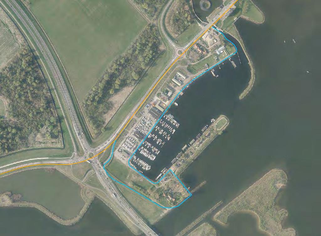 Hoofdstuk 9 Harderhaven (20) Figuur 9.1 In blauw begrenzing buitendijks gebied Harderhaven Harderhaven is gelegen aan het Veluwemeer en maakt onderdeel uit van de gemeente Zeewolde.