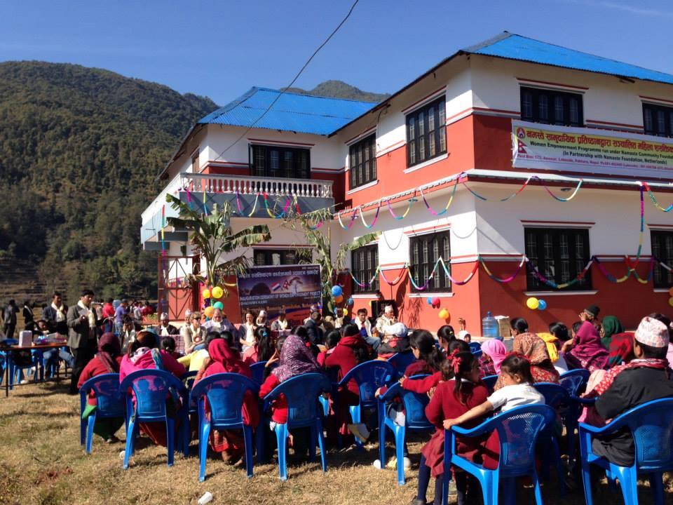 Verslag van het Bestuur 2013/2014 is een jaar geweest waarin veel resultaat geboekt is in Nepal.