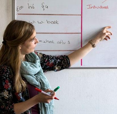 4 OUDERS EN SCHOOL 14 Een goede samenwerking met ouders is voor ons Wij werken met een digitaal leerlingdossier waarin 15 essentieel.