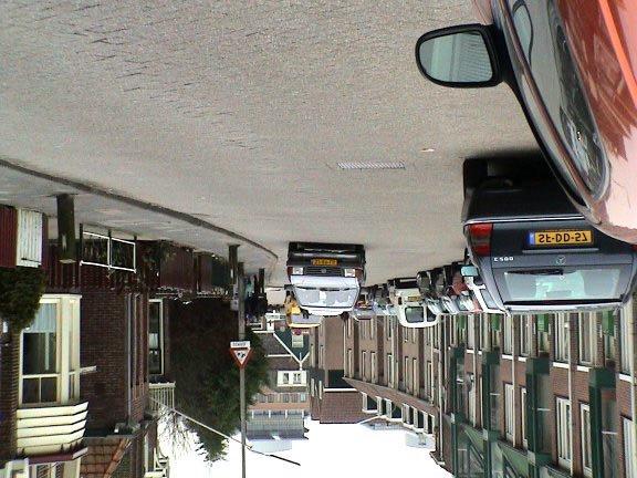 Belangrijkste 'stijgers' Op de grote doorgaande wegen nam het verkeer in 2 verder toe, in het algemeen wel in een iets lager tempo dan tussen 1998 en 1999.