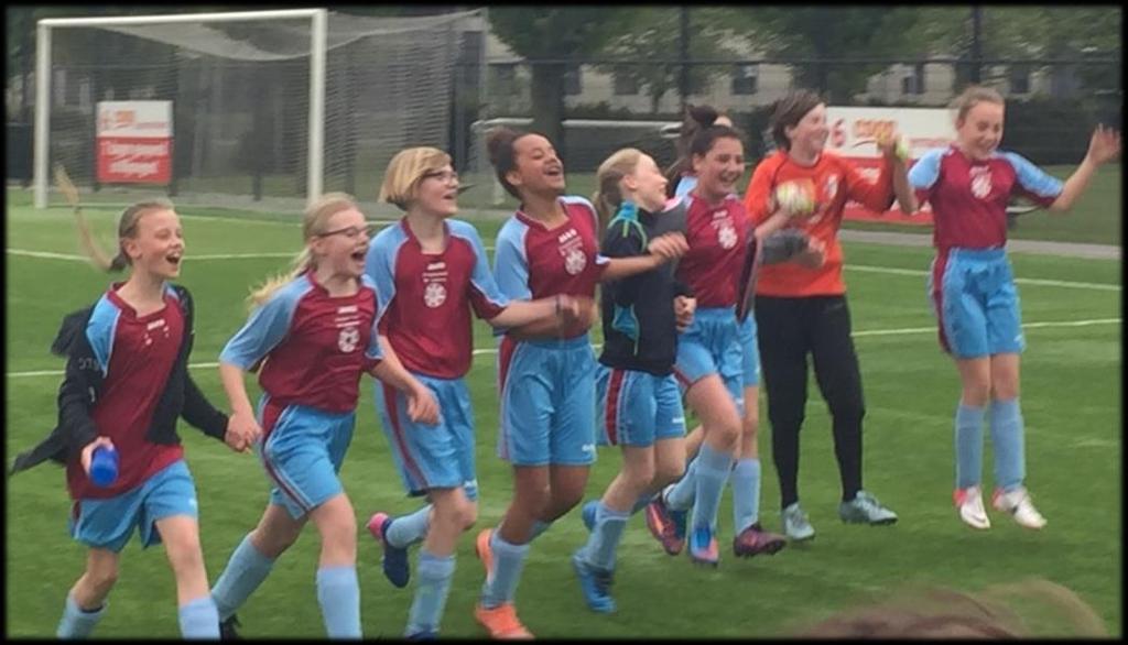 Met een uitslag van 4-1 lieten de dames duidelijk zien wat het beste team van Nijmegen is! Alle speelsters en natuurlijk de geweldige coach Jeanny Palm Gefeliciteerd met deze geweldige overwinning!