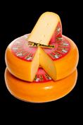 De lekkerste kaas vers bij u thuis afgesneden Wij voorzien in een verrassend uitgebreid assortiment kaas die tegen concurrerende