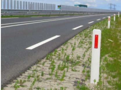 4. Flankerende maatregelen Voorstel voor bijsturing: Verticale signalisatie - bebakening Functie: informeren over het komende verloop van de weg Zichtbaarheid overdag: voorkeur voor witte