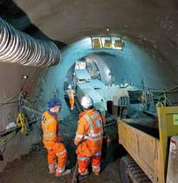 Renovatie en uitbreiding van het metrostation Tottenham Court Road, Londen. BAM Nuttall. Herbouw Lizard Lifeboat Station, Kilcobben Cove. BAM Nuttall. in het oog.