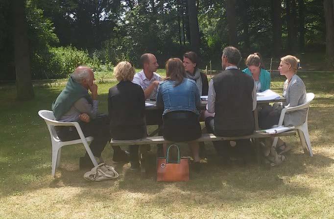 Goede tip: Na ondertekening van de Agenda kan deze als een soort breekijzer gebruikt worden!! Vraag: het lukt niet goed om ik de inwoners van Alphen bij de challenge te betrekken?