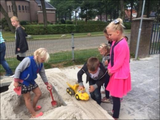 Uitnodiging: De peuterouders en een aantal kleuterouders hebben deze uitnodiging afgelopen week al persoonlijk gehad.