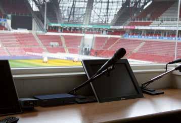 In samenwerking met Mansveld en op advies van Intronics heeft de systeem integrator Axians een unieke grootschalige AV-installatie op basis van IPTV binnen het Philips Stadion geïnstalleerd.