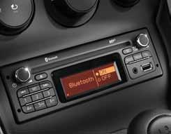 Bluetooth telefonie en audiostreaming. Navigatiesysteem inclusief radio.