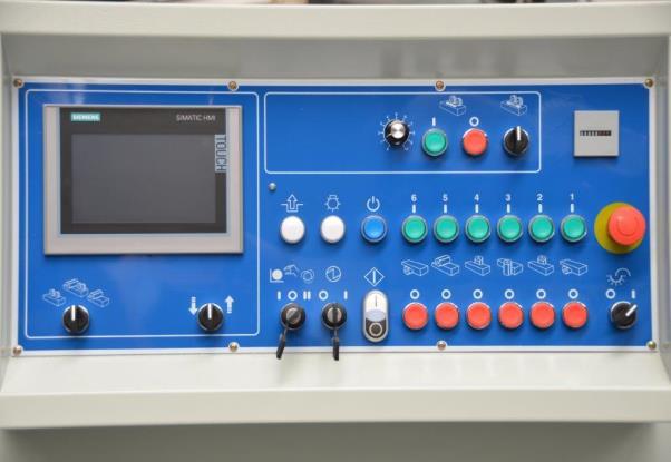 150 mm Bedieningsconsole Voorzien van een Siemens touchscreen. Instelling van de dikte en breedte van het werkstuk.