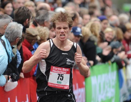 Ronald liep een constante wedstrijd, waar hij het rond de negende kilometer even wat moeilijk kreeg, maar er zich goed doorheen wist te slaan. Het resultaat was een mooie tijd van 54.17.