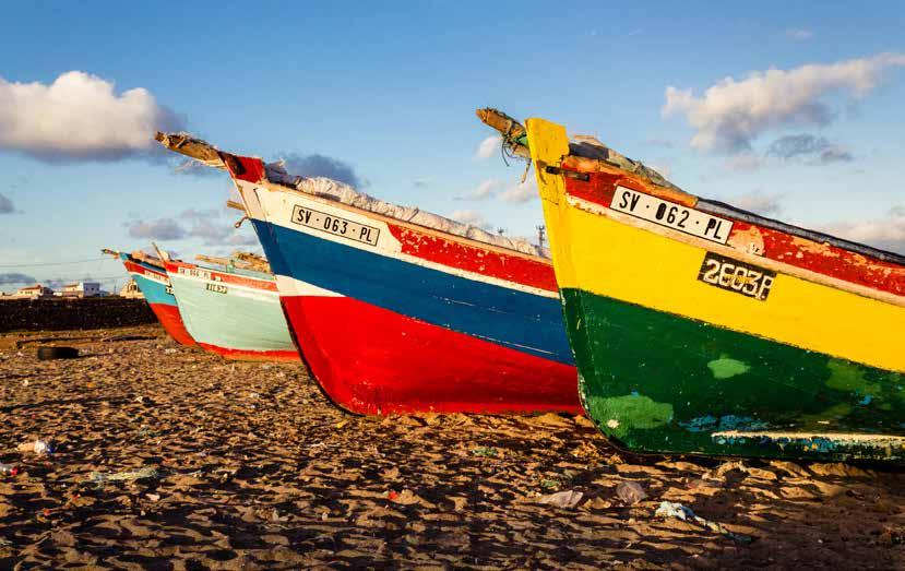 Kaapverdië Kaapverdische juweeltje Dankzij deze reis beleeft u het beste van Kaapverdië door twee eilanden met grote tegenstellingen te verkennen.