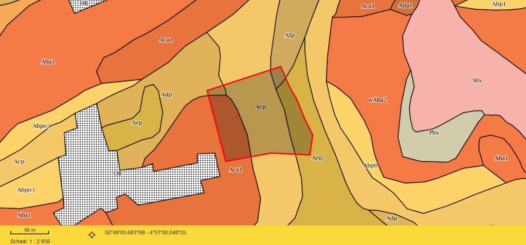 5: Bodemkaart met aanduiding van het onderzoeksgebied (http://www.geopunt.be/kaart/) Centraal in het projectgebied wordt de bodem aangegeven als een matig droge leembodem zonder profiel (Acp).