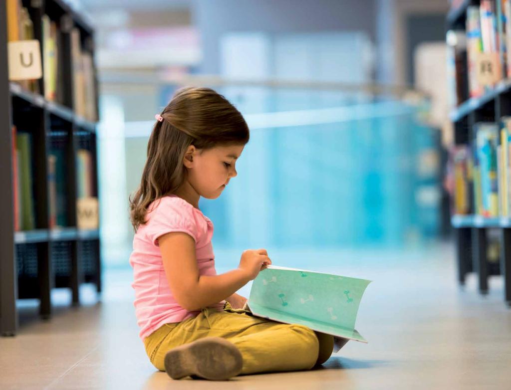 Bibliotheek op school Er zijn verschillende bibliotheek ouders. Elke dag is er een ouder op school van 8.30 tot 9.30 om kinderen te begeleiden bij het uitzoeken/uitlenen van boeken uit de bibliotheek.