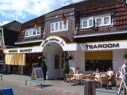 Diverse winkels voor dagelijkse boodschappen Relatief uitgebreid (modisch) recreatief aanbod Figuur 3 Winkelaanbod in Tubbergen en in vergelijkbare kernen (in m² vvo) Tubbergen Den Ham Ootmarsum