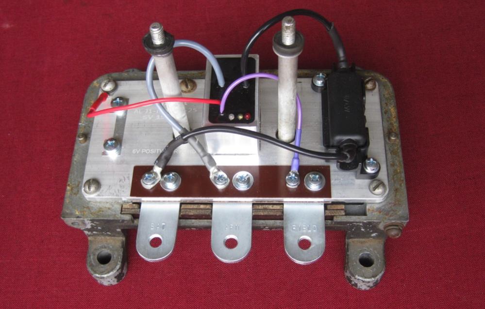 Afbeelding 8. 13. Controleer de kurkenpakking en vervang deze zo nodig. Het is belangrijk dat deze pakking dik genoeg is (minimaal 1.5mm).