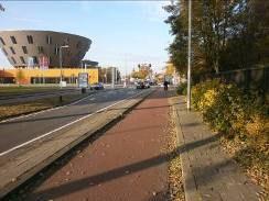 Ad 2). Fietspaden Kuipersdijk Foto s: Kuipersdijk oude en nieuwe situatie.