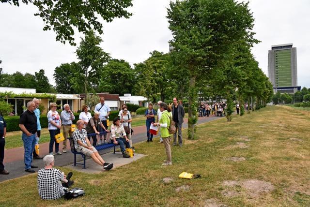 Dankzij José van Oers, Sjan Janssen, Ben van Bennekom en ondergetekende Anne van Mulken, hadden de patiënten en hun familie een actieve, leerzame en gezellige