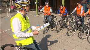 Inleveren boeken bibliotheek Op dinsdag, 4 juni worden alle boeken ingeleverd! Veilig in het verkeer.