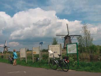 4.8. OVERZICHT EN INFORMATIE; PROMOTIE NEDERLAND FIETSLAND Waar is het lekker fietsen? Wat is er waar te doen? Wat voor een routes, kaarten en gidsen zijn er beschikbaar?